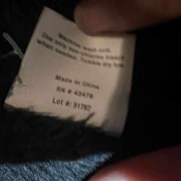 😊 3/$30 POLAR EXTREME HEAT CHEVRON CHENILLE CUFF HAT W/FAUX FUR POM Grey new! - Picture 9 of 11